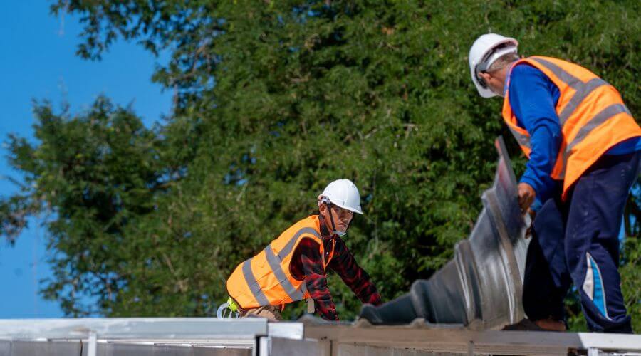 Expert top industrial roofings services in Rankin, IL
